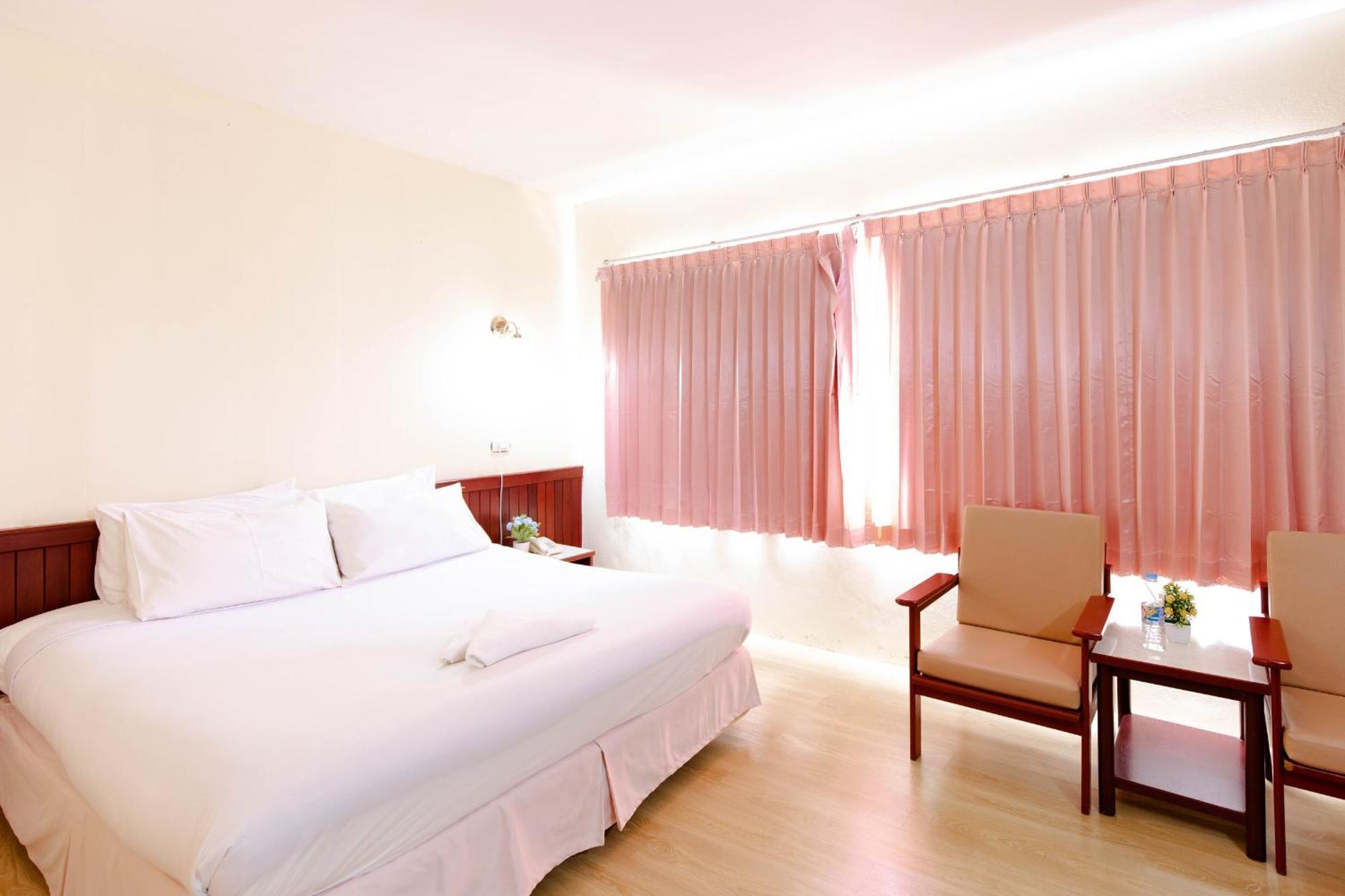Chumphon Palace Hotel Eksteriør bilde