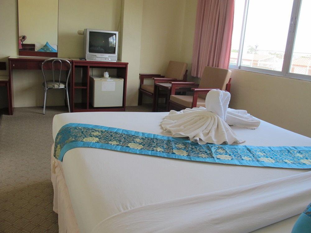 Chumphon Palace Hotel Eksteriør bilde